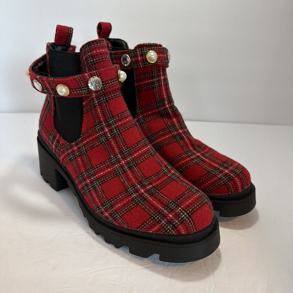 Sugar Chelsea Tartan Red Plaid Ankle Boots/Lug Heels Women'9M Elastic Side Panel